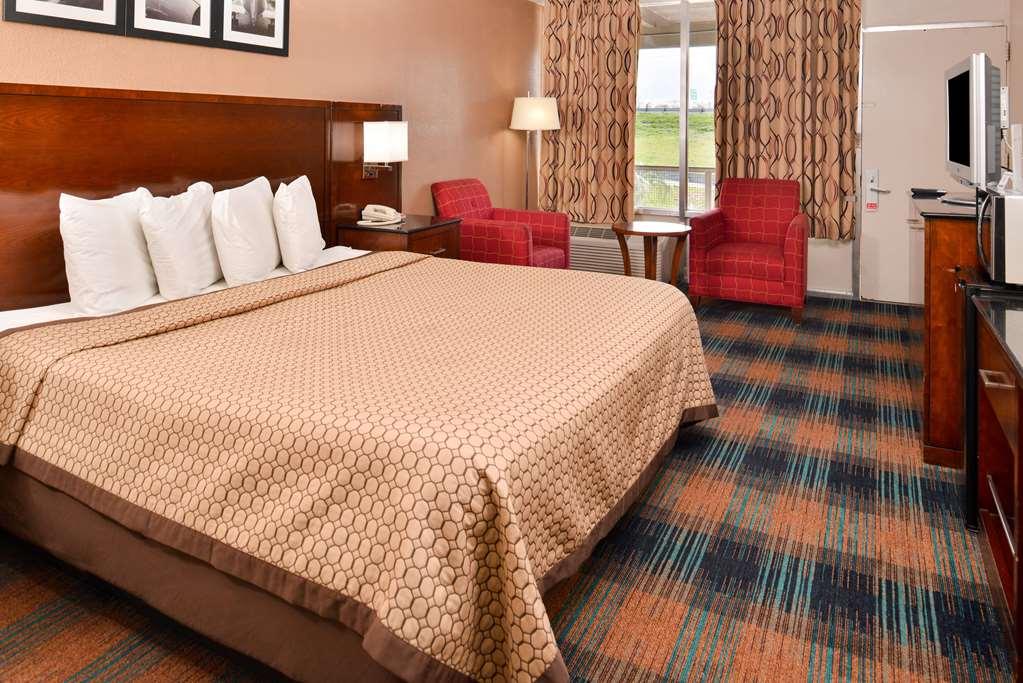 Americas Best Value Inn Augusta Historic Downtown Ruang foto